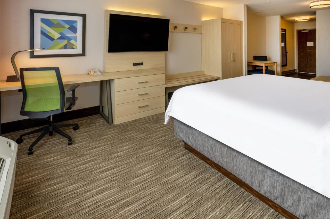 Holiday Inn Express Hotel & Suites Salisbury - Delmar By Ihg Dış mekan fotoğraf
