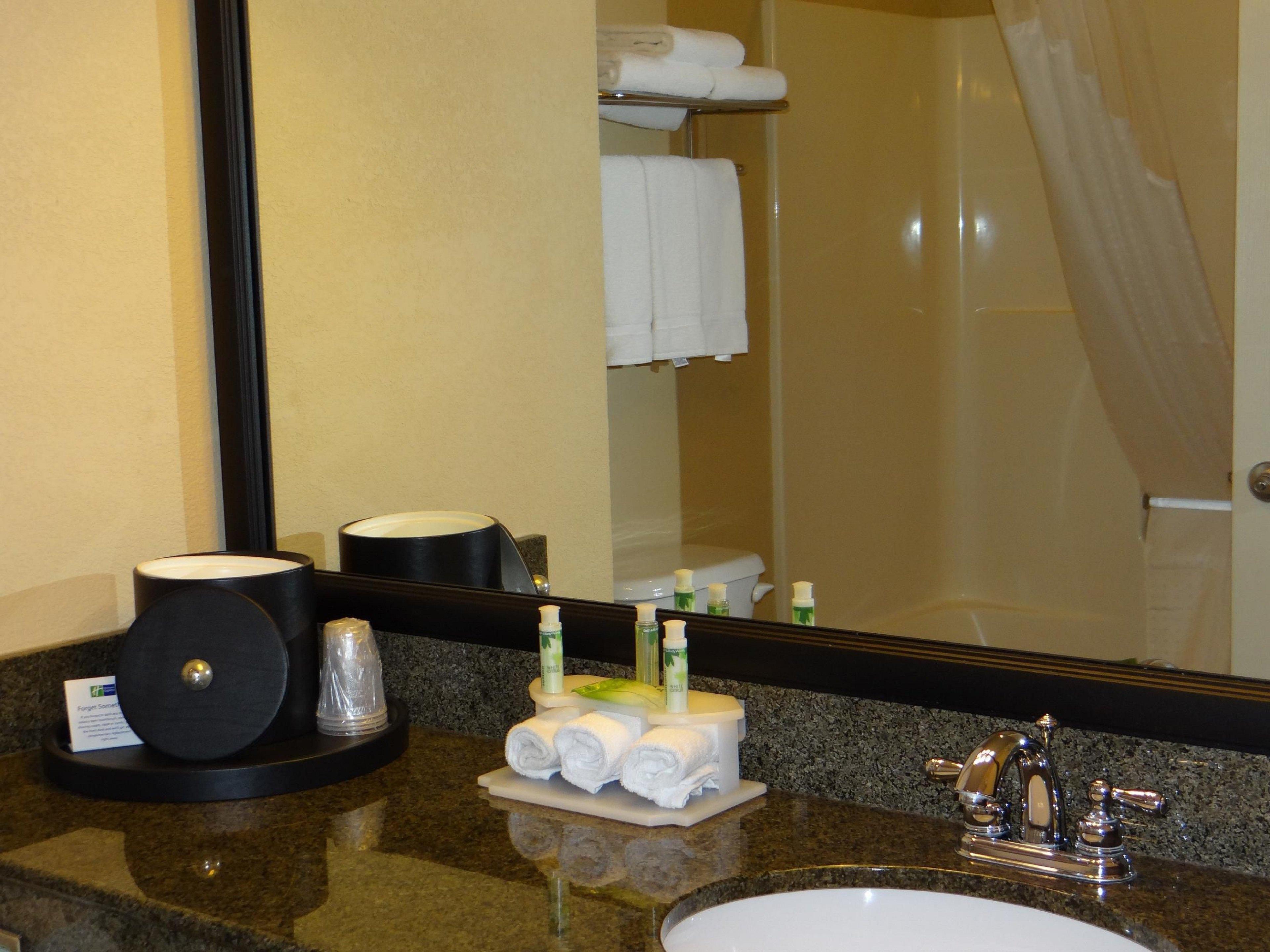 Holiday Inn Express Hotel & Suites Salisbury - Delmar By Ihg Dış mekan fotoğraf